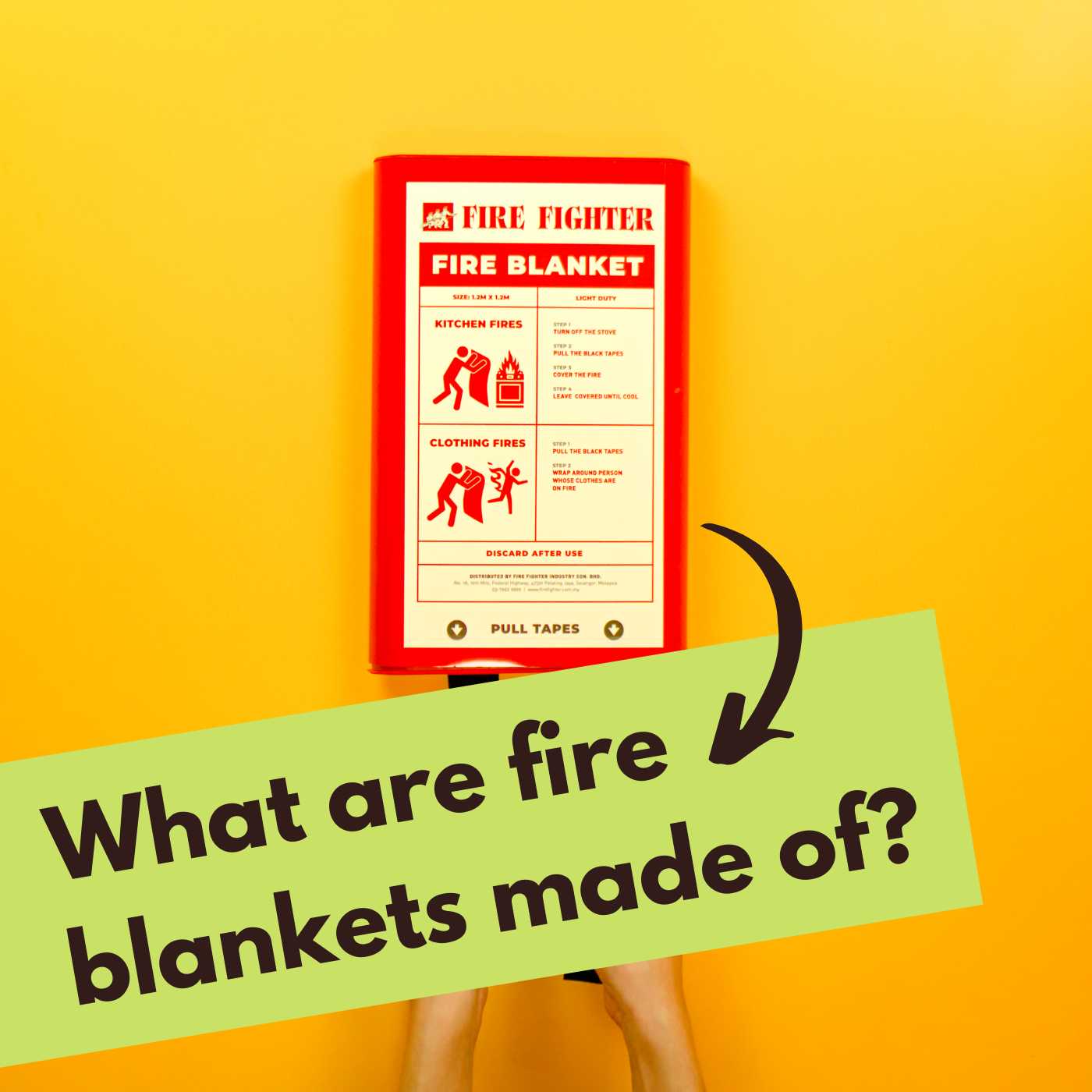 What are Fire blanket and what are they made of?